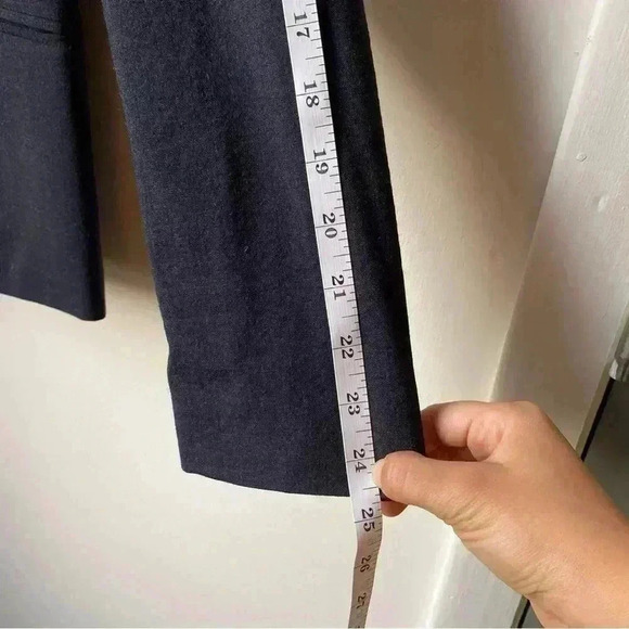 Talbots Women’s Wool Blazer Dark Navy Blue Size 8, 96% Wool, Excellent Condition - Picture 13 of 15